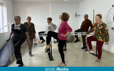 Beneficios de los centros de día para personas mayores en Navidad