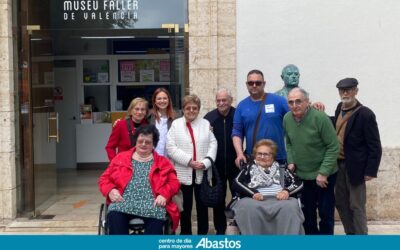 Centro de Día Abastos Visita el Museo Fallero