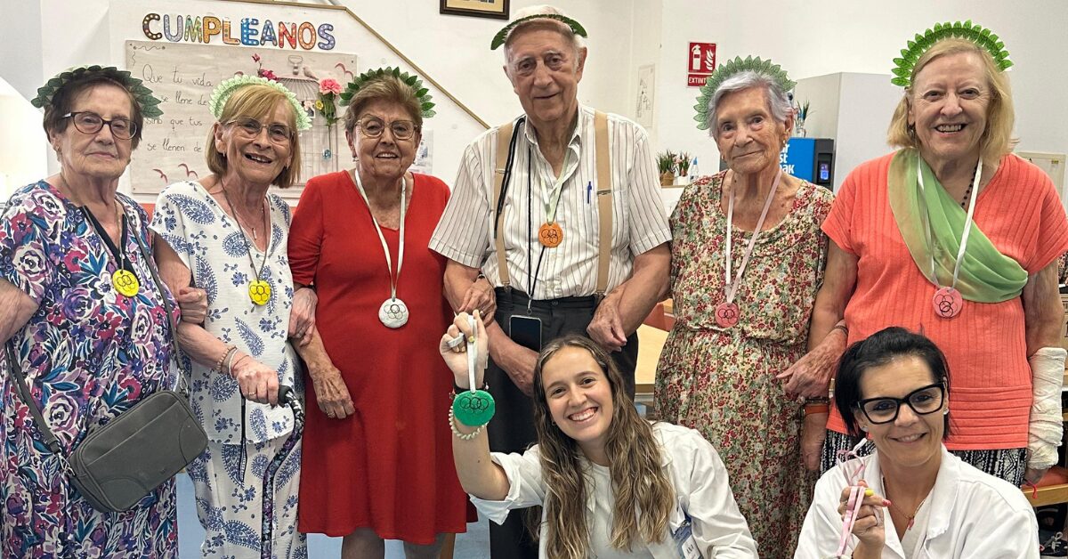 Centro de día vs quedarse en casa para personas mayores